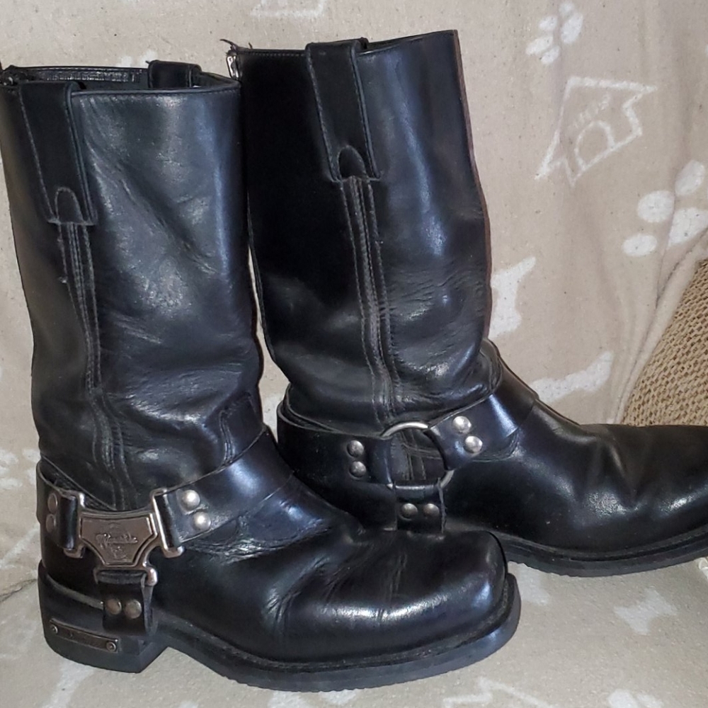 Motorcycle boots